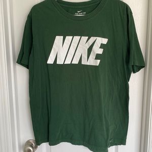 Hunter green Nike T-Shirt